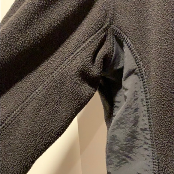 fleece jacket - Picture 2 of 3